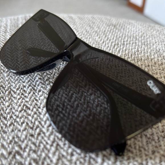 Quay Sunglasses - Picture 9 of 13